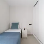 Boulevard Getaway I *